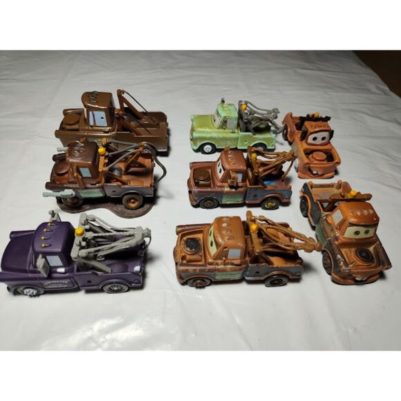 Lot of 8 Disney Pixar Cars Tow Trucks - Picture 9 of 10